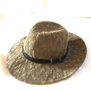 Ecote Accessories - Urban outfitters hat Ecote Accessories - Urban outfitters hat